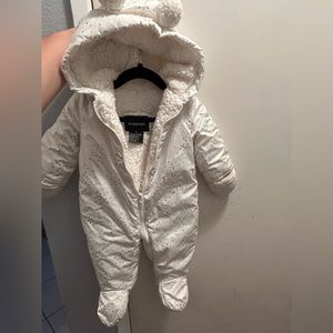 Baby Girl 3-6m Lot of Clothes